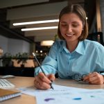 Educação financeira: por que ela é necessária antes de investir em uma franquia? 